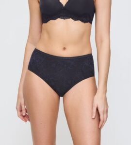 Amourette Charm T Maxi02